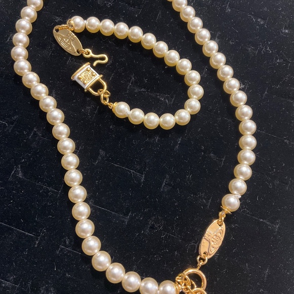 Vivienne Westwood Orb padlock pearl Gold Necklace choker and bracelet - Picture 2 of 5